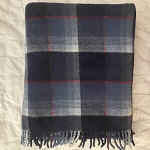 Vintage Pendleton Wool Throw Blanket Navy Blue Red Plaid Fringe Outdoor 45 x 54